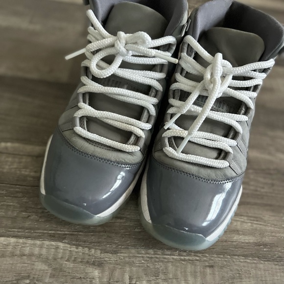 Air Jordan 11s - Picture 4 of 4